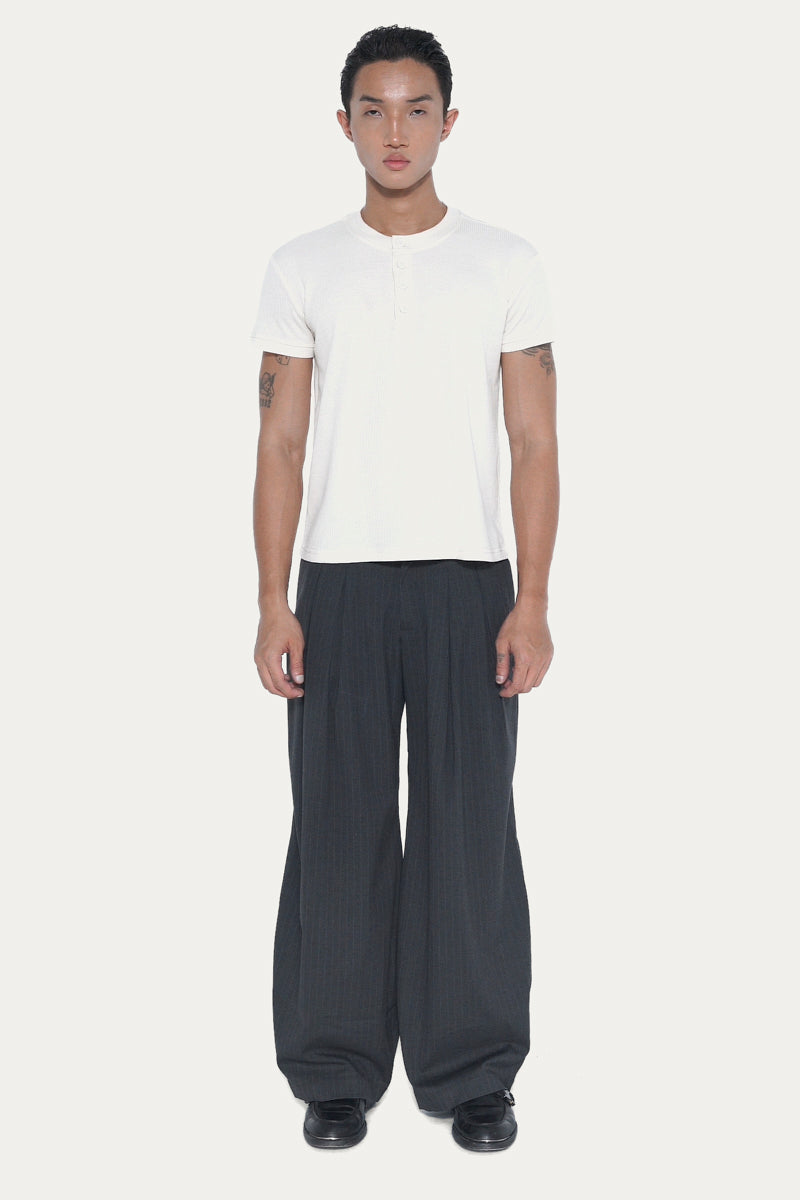 VAREL DOUBLE - PLEAT TROUSER | DARK GREY